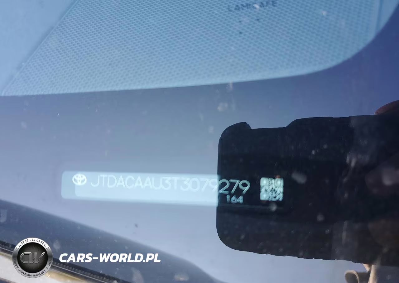 2026 Toyota Prius Xle VIN:JTDACAAU3T3079279 - 12