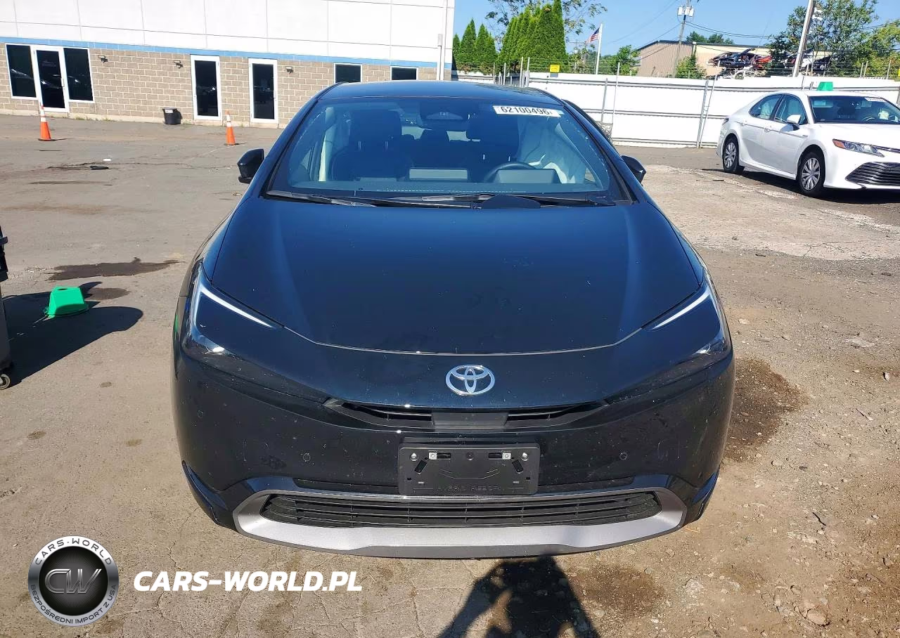 2026 Toyota Prius Xle VIN:JTDACAAU3T3079279 - 5