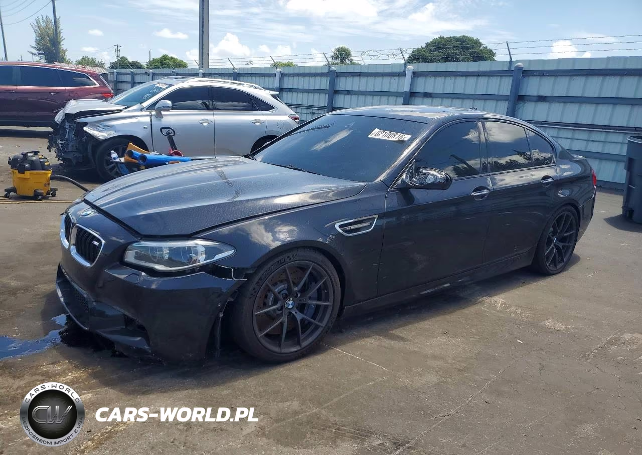 2015 BMW M5