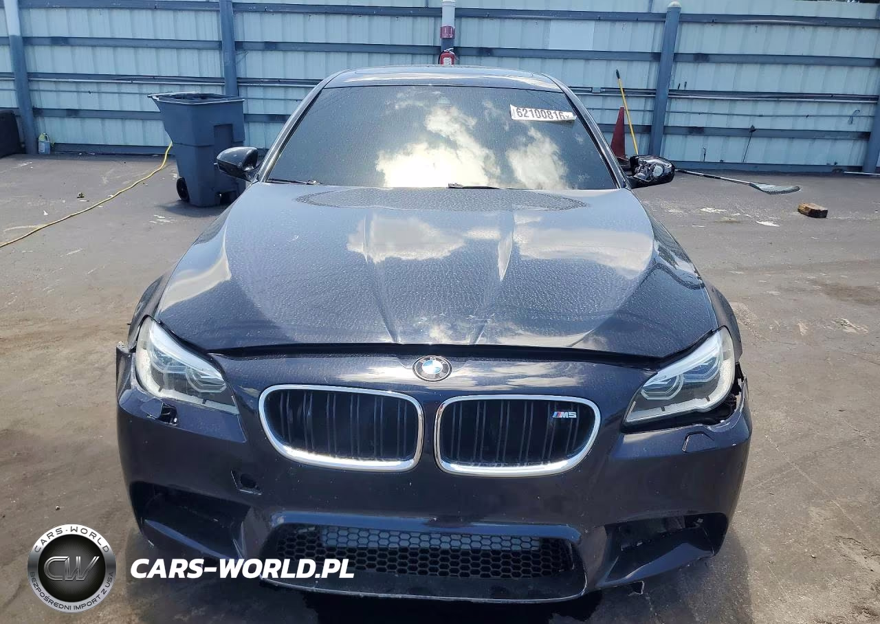 2015 BMW M5 VIN:WBSFV9C50FD594803 - 5