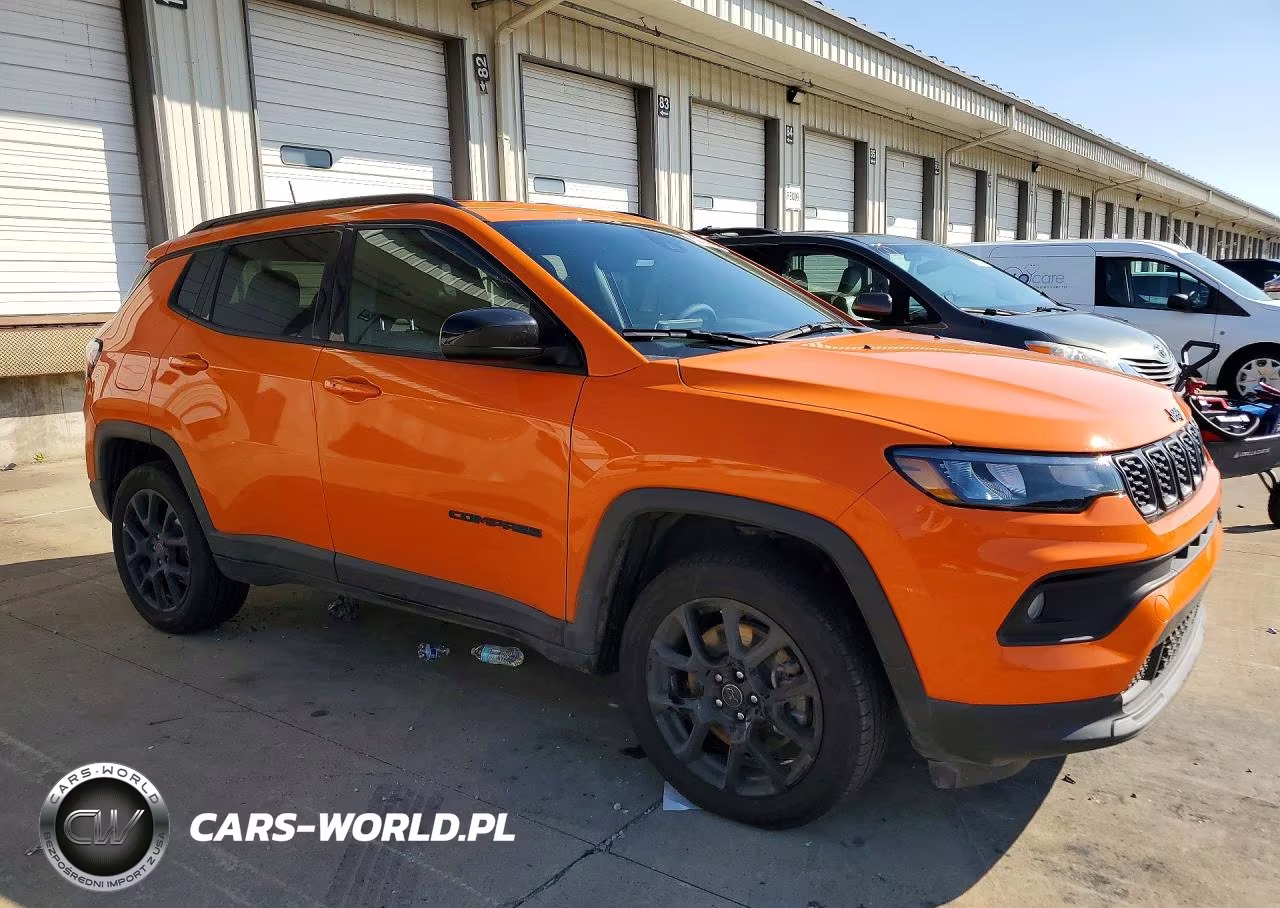 2026 Jeep Compass Latitude VIN:3C4NJDBN2TT179426 - 4