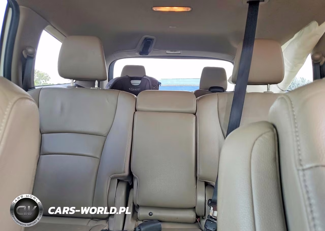 2016 Honda Pilot VIN:5FNYF5H69GB030696 - 10
