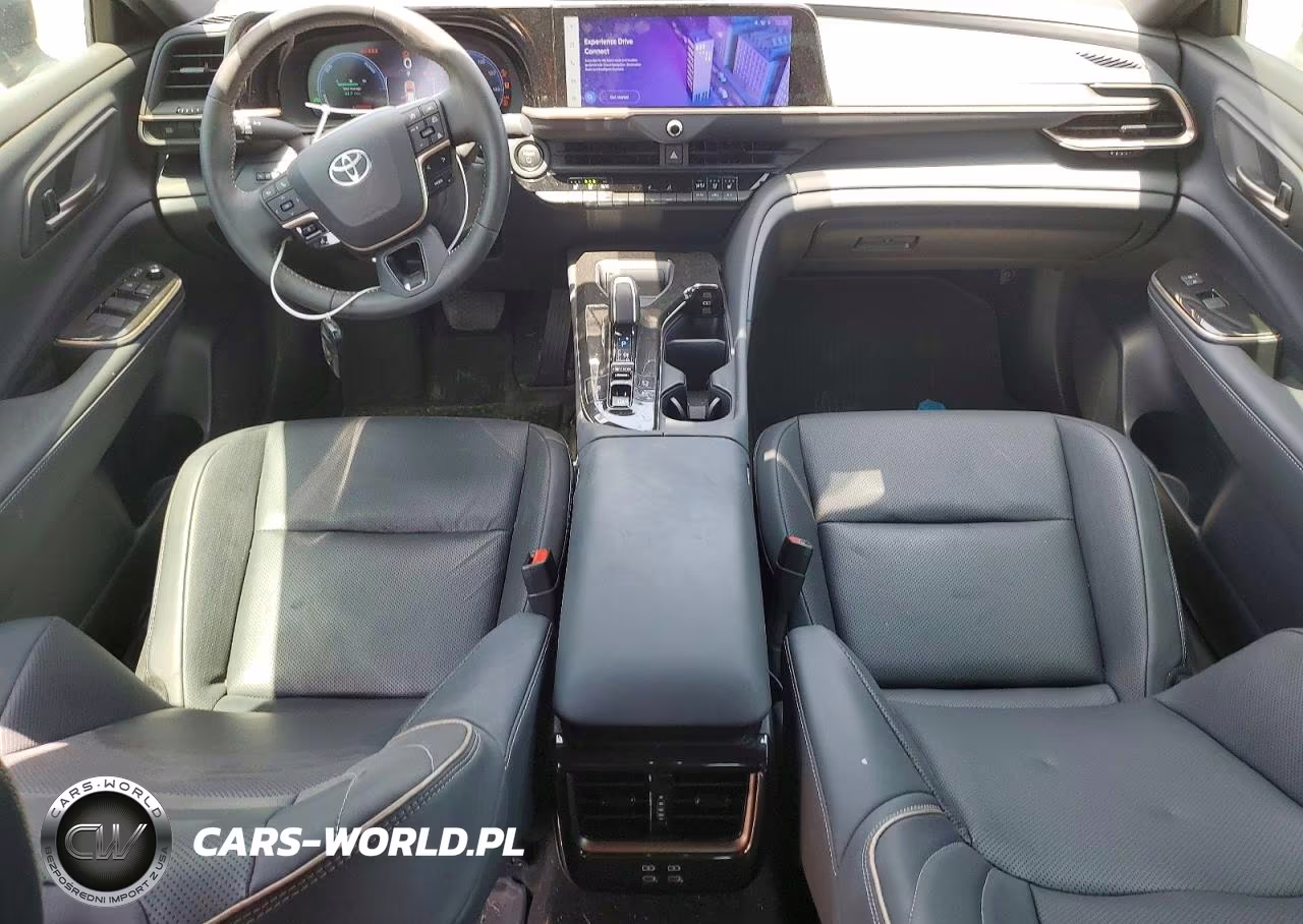 2025 Toyota Crown Xle VIN:JTDAAAAFXS3035835 - 8