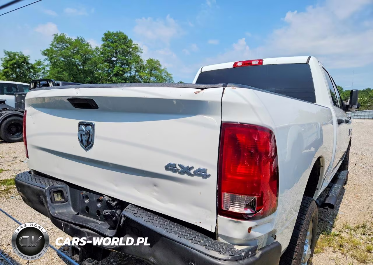 2017 Ram 3500 St VIN:3C63R3CJ9HG762301 - 6