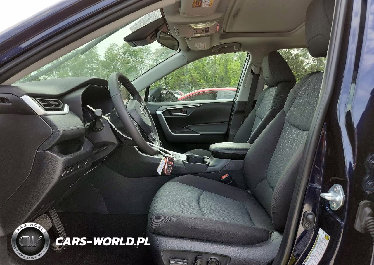2025 Toyota Rav4 Hybrid Xle VIN:4T3RWRFV9SU212911 - 7