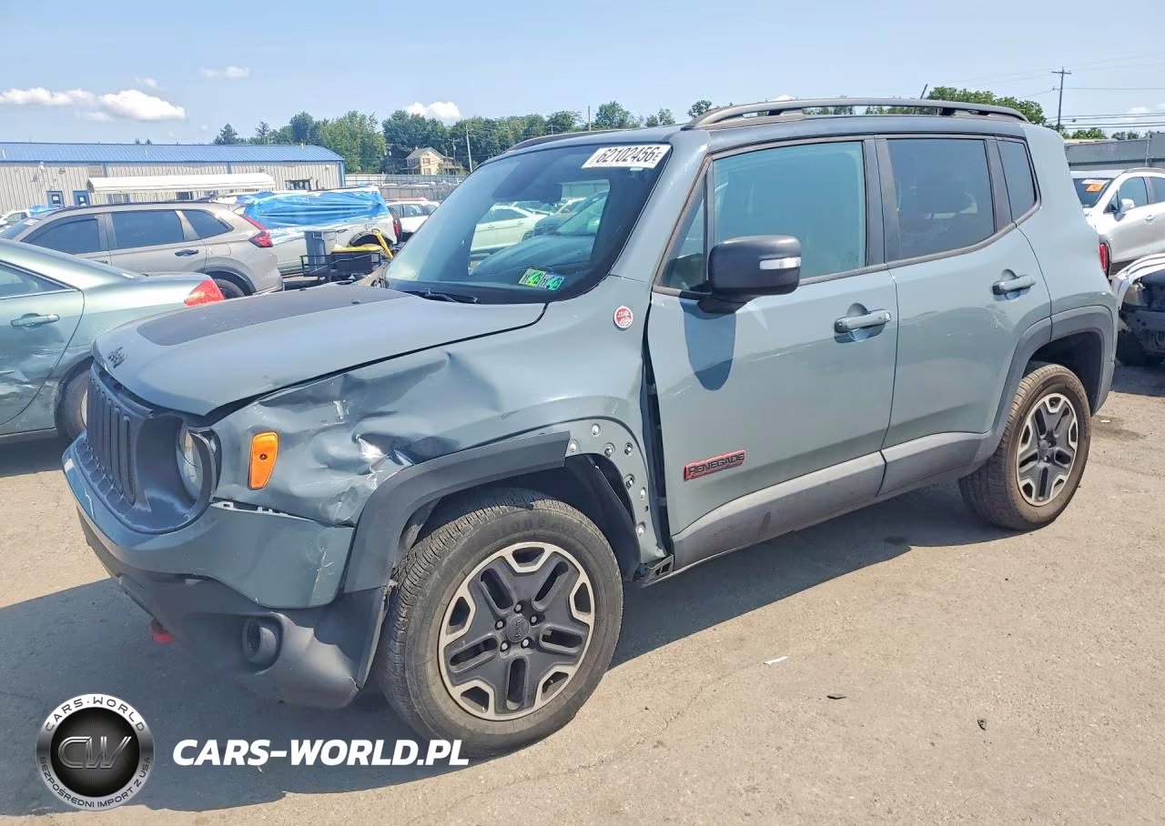 2017 Jeep Renegade Trailhawk – zdjęcie 1 z 14
