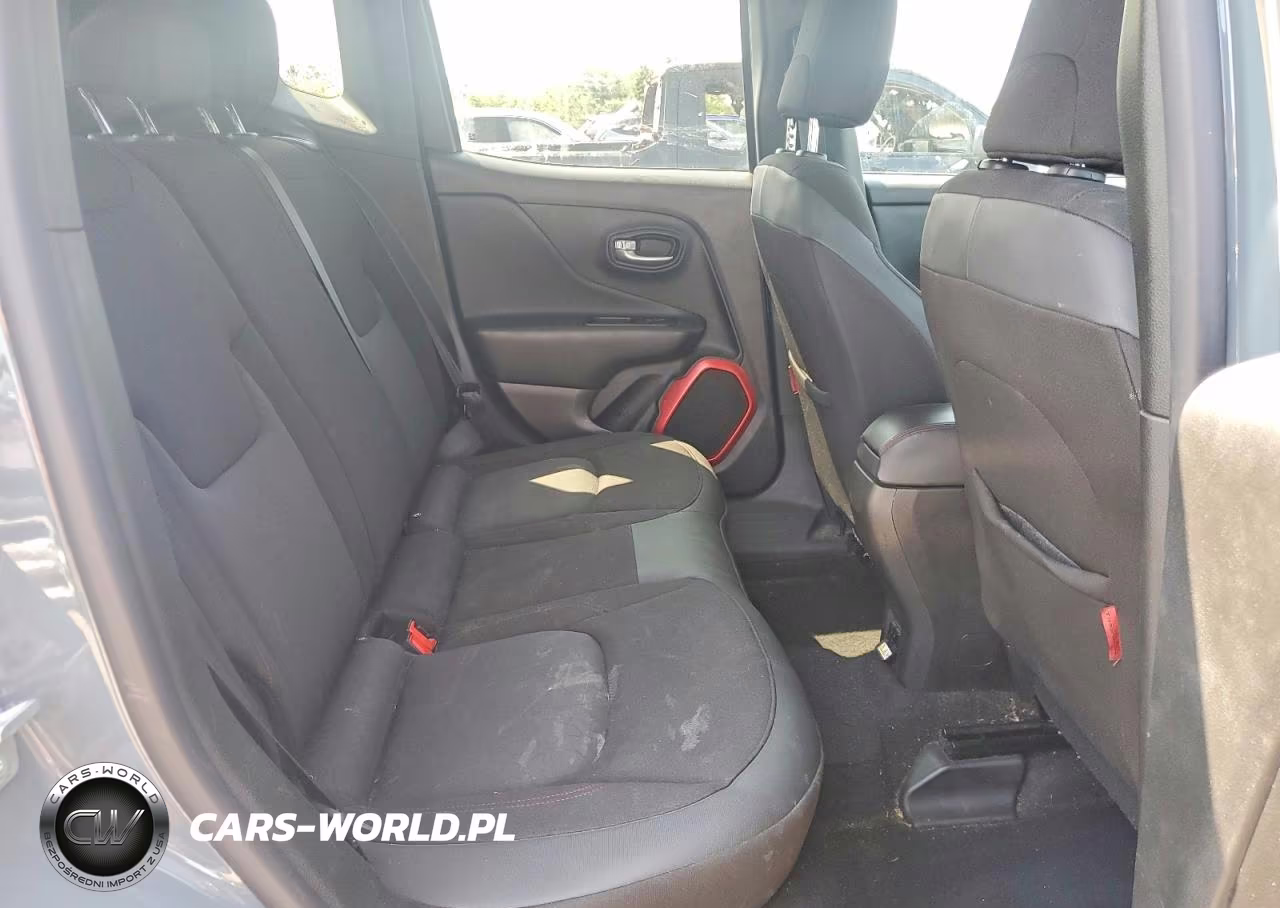 2017 Jeep Renegade Trailhawk VIN:ZACCJBCB4HPG37126 - 11