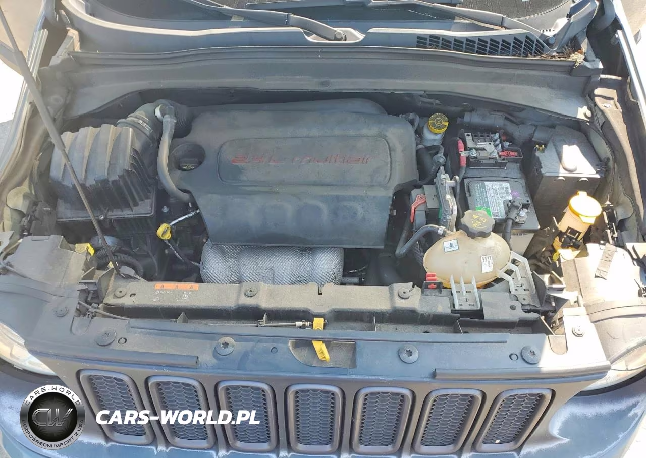 2017 Jeep Renegade Trailhawk VIN:ZACCJBCB4HPG37126 - 12