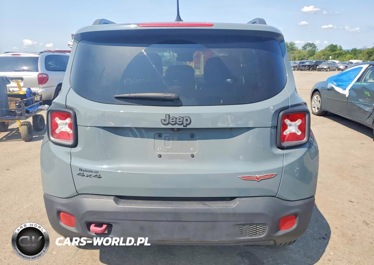 2017 Jeep Renegade Trailhawk VIN:ZACCJBCB4HPG37126 - 6