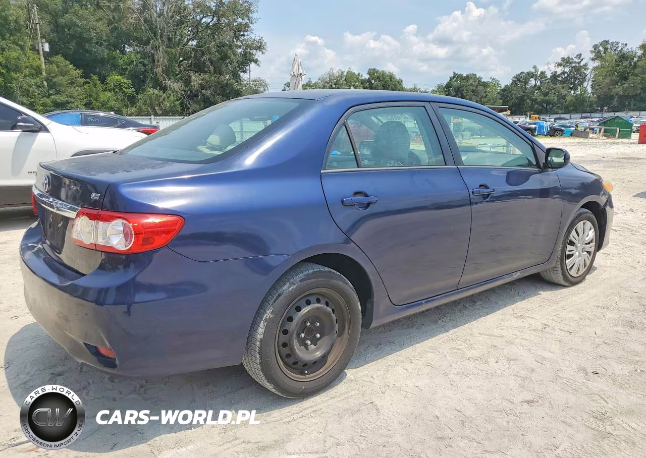2012 Toyota Corolla Le VIN:2T1BU4EE3CC911460 - 3