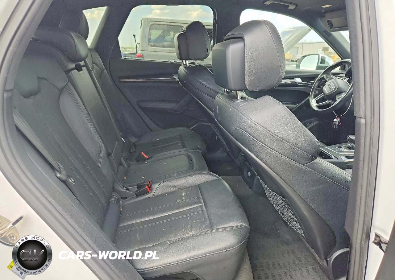 2018 Audi Sq5 Premium Plus VIN:WA1A4AFY9J2214450 - 10