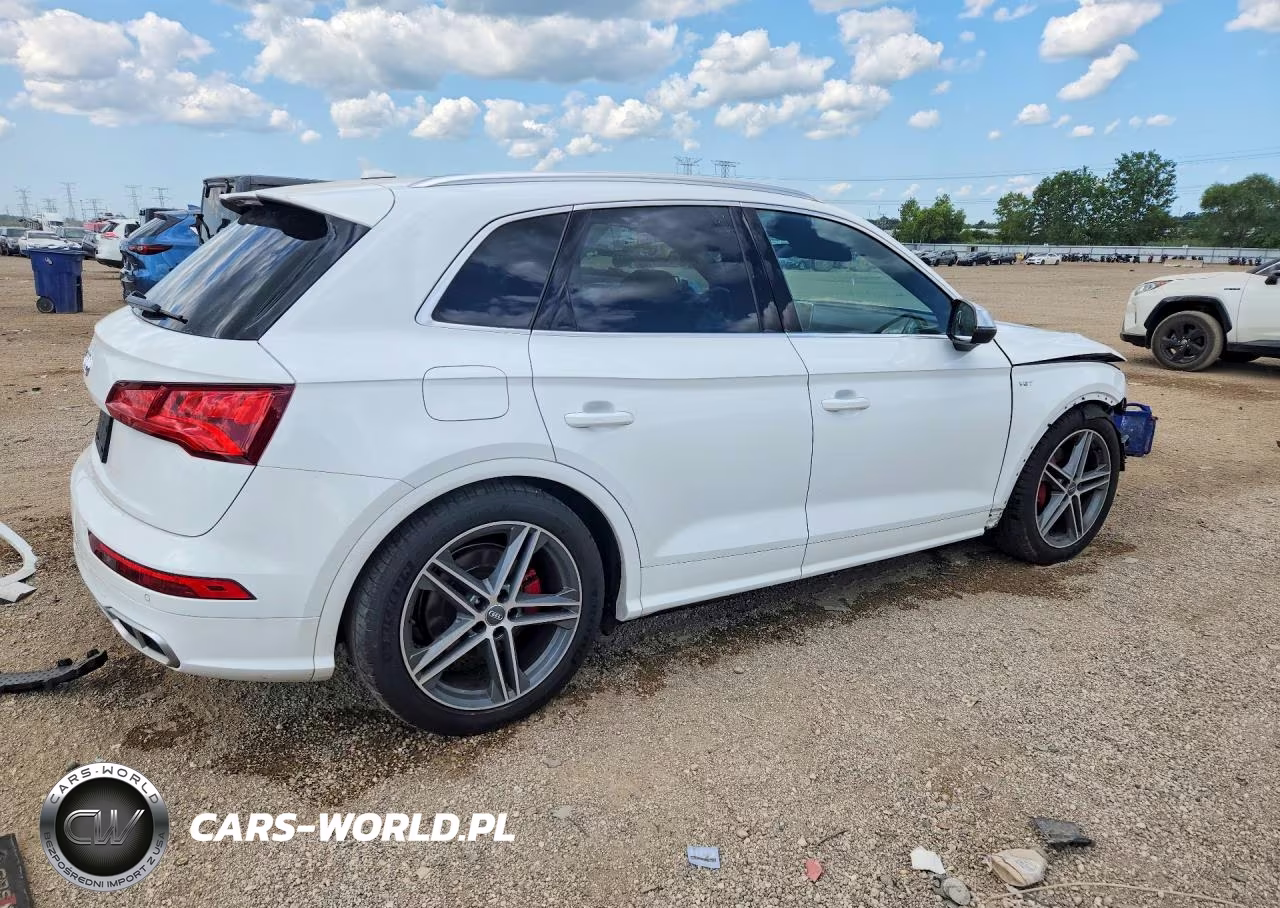 2018 Audi Sq5 Premium Plus VIN:WA1A4AFY9J2214450 - 3