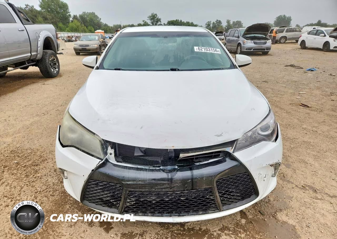 2015 Toyota Camry Se VIN:4T1BF1FK5FU007464 - 5