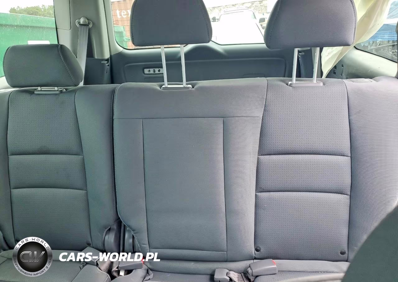 2007 Honda Pilot Lx VIN:5FNYF28117B035488 - 10