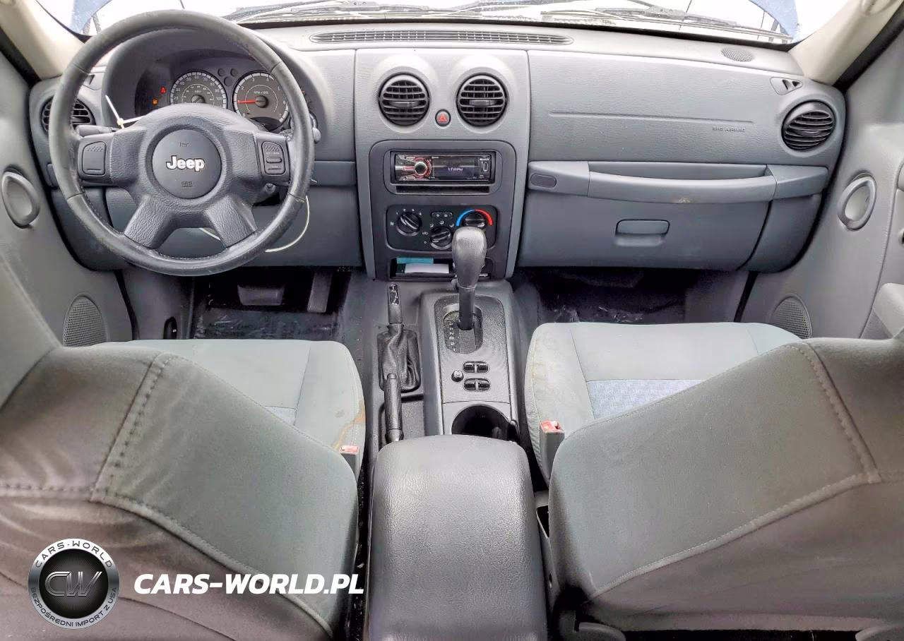 2005 Jeep Liberty Sport VIN:1J8GL48K75W602765 - 8