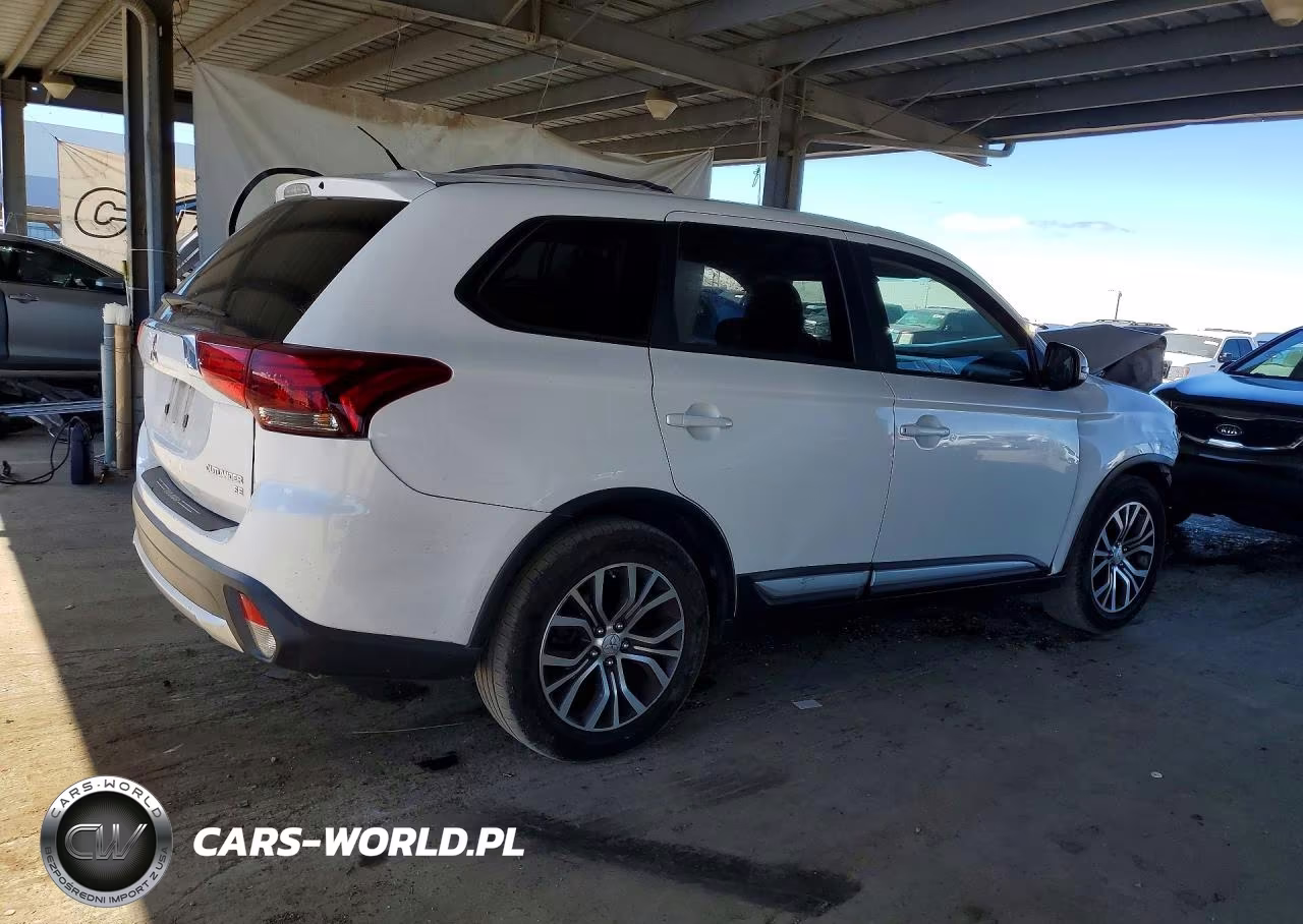 2016 Mitsubishi Outlander Se VIN:JA4AD3A38GZ004137 - 3