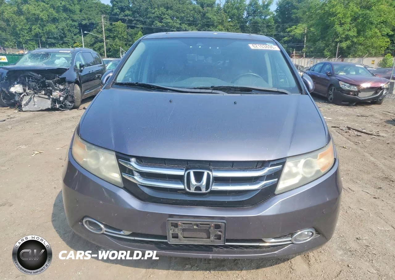 2015 Honda Odyssey Touring VIN:5FNRL5H91FB039687 - 5