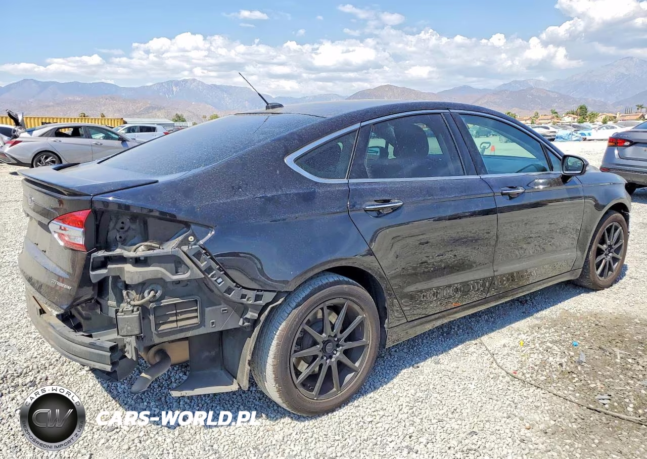 2019 Ford Fusion Titanium VIN:3FA6P0SU5KR174726 - 3