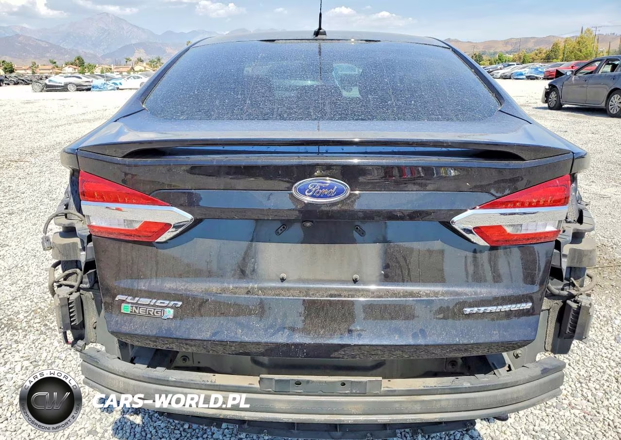 2019 Ford Fusion Titanium VIN:3FA6P0SU5KR174726 - 6