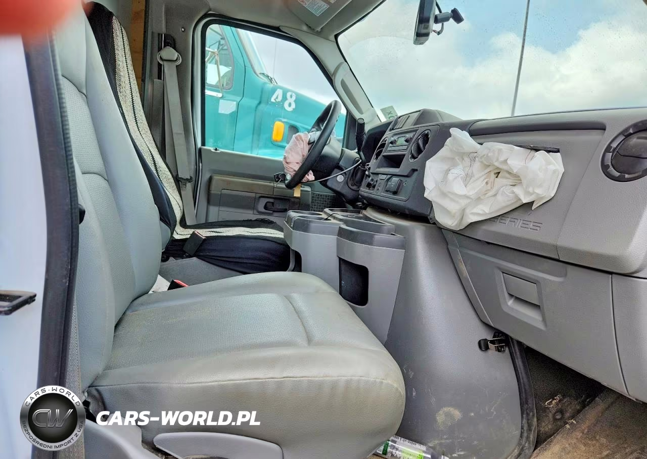 2025 Ford E350 Box Truck VIN:1FDWE3FN1SDD27580 - 11