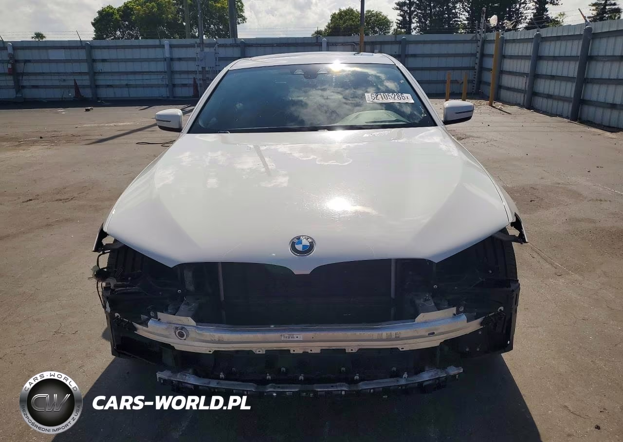 2019 BMW 530E VIN:WBAJA9C54KB392806 - 5