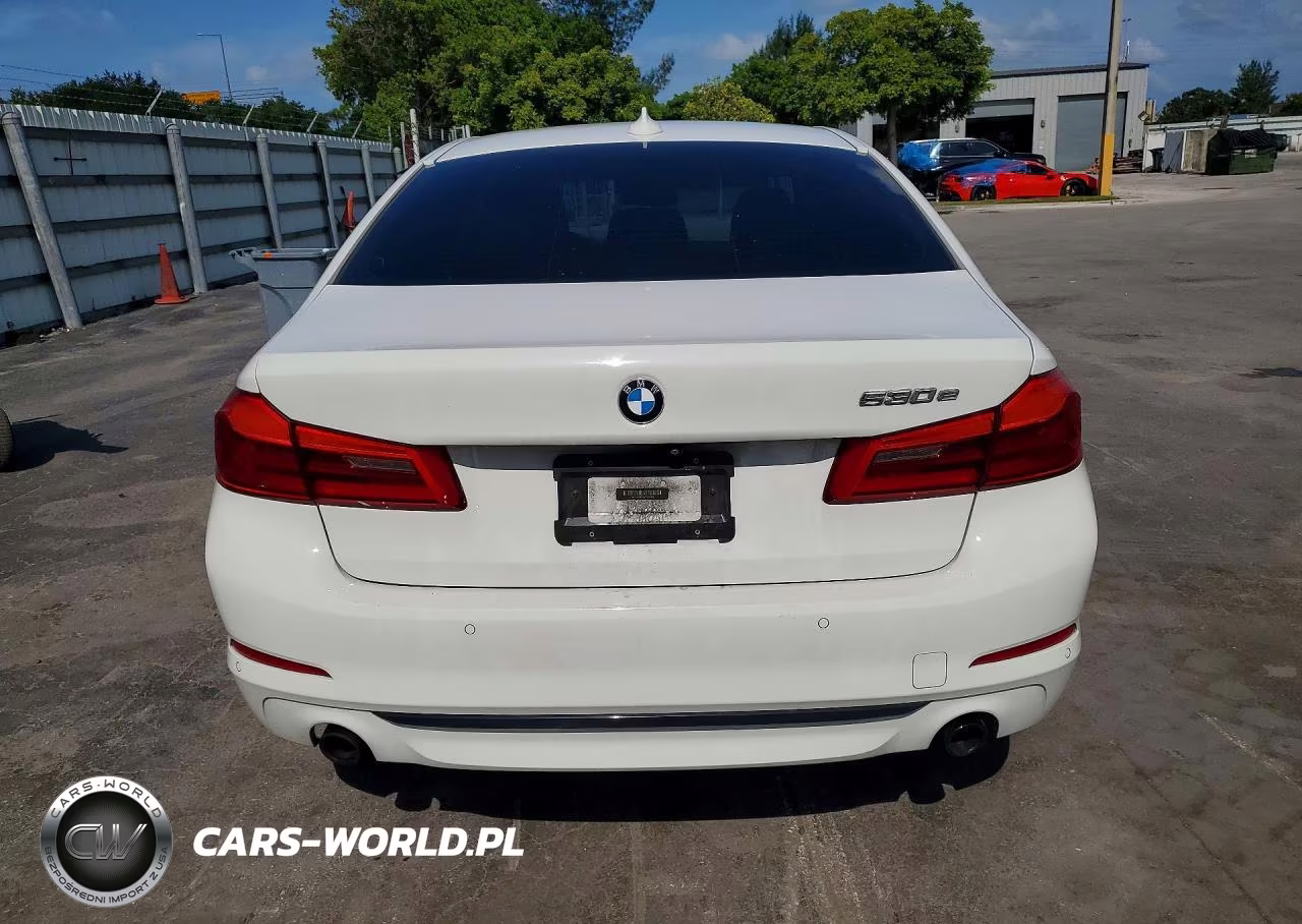 2019 BMW 530E VIN:WBAJA9C54KB392806 - 6