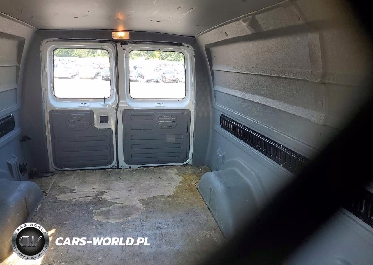 2007 Ford Econoline E350 Super Duty Van VIN:1FTSE34LX7DB07866 - 10