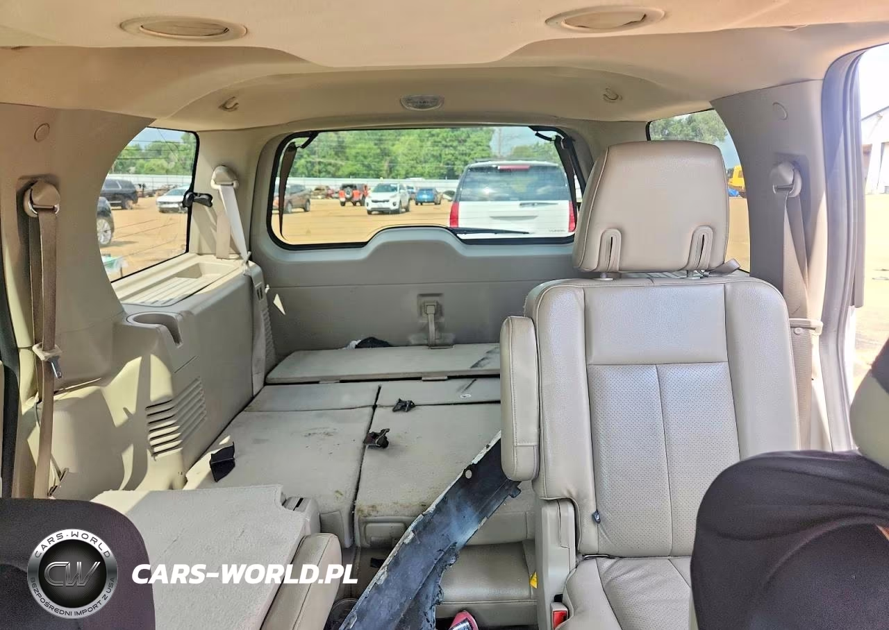 2012 Ford Expedition Limited VIN:1FMJU1K58CEF15435 - 10