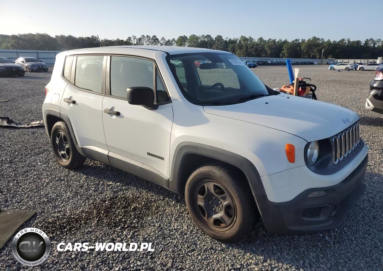 2016 Jeep Renegade Sport VIN:ZACCJAAW2GPD84452 - 4