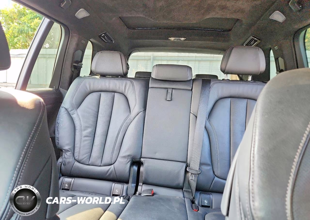 2021 BMW X7 M50I VIN:5UXCX6C08M9F51514 - 10