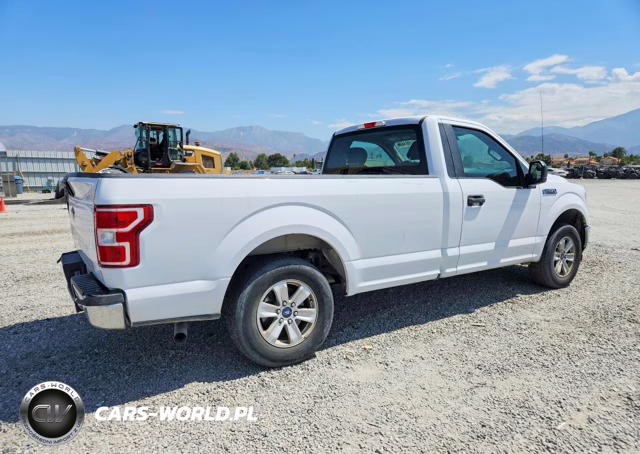 2019 Ford F150 VIN:1FTMF1C55KKE18414 - 3