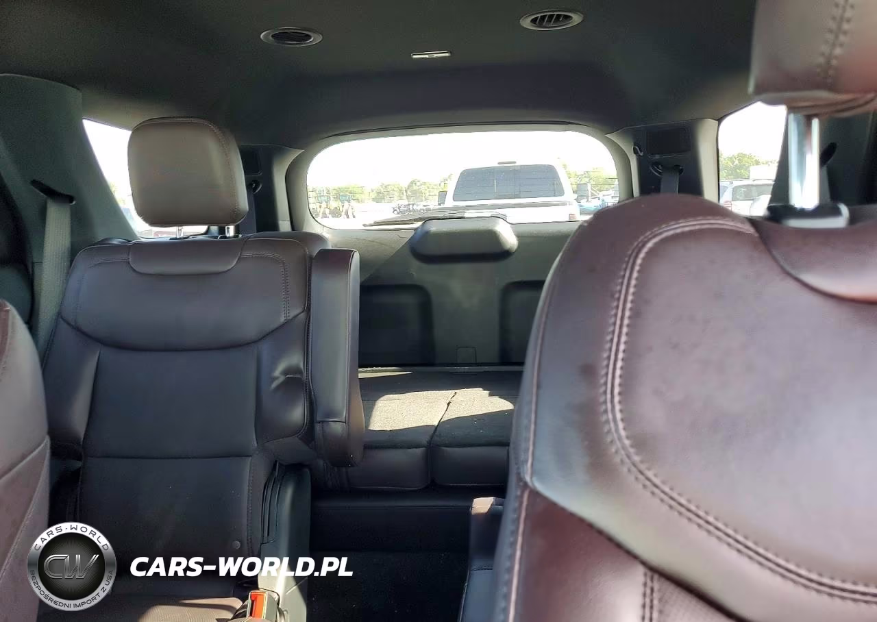 2026 Ford Explorer Platinum VIN:1FMUK7HH4TGA24873 - 10