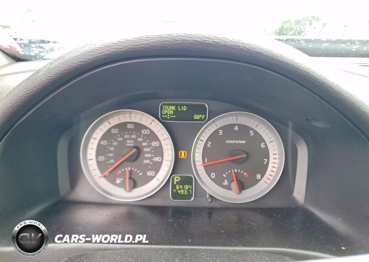 2013 Volvo C70 T5 VIN:YV1672MC3DJ140432 - 9