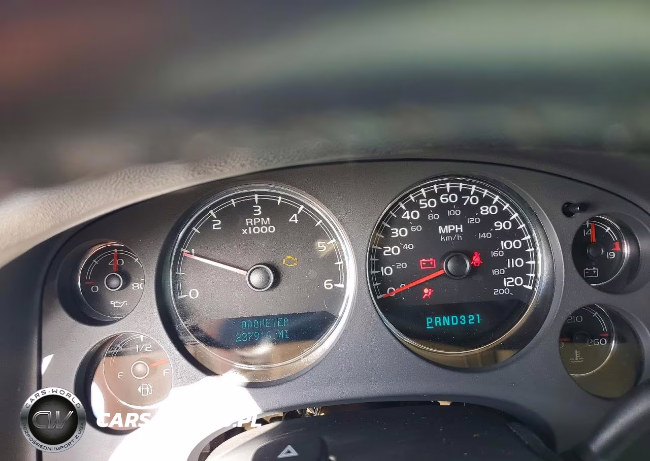 2007 Chevrolet Avalanche C1500 VIN:3GNEC12047G270717 - 9
