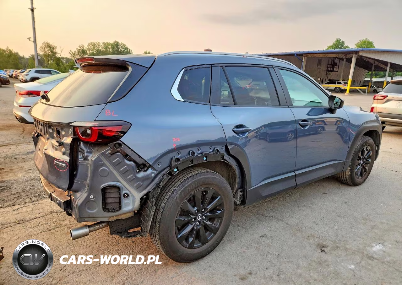 2023 Mazda Cx-50 Preferred Plus VIN:7MMVABCM3PN136858 - 3