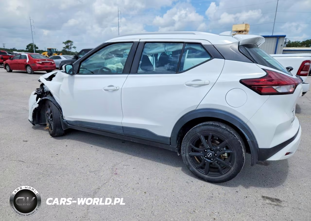 2022 Nissan Kicks Sv VIN:3N1CP5CV6NL479373 - 2