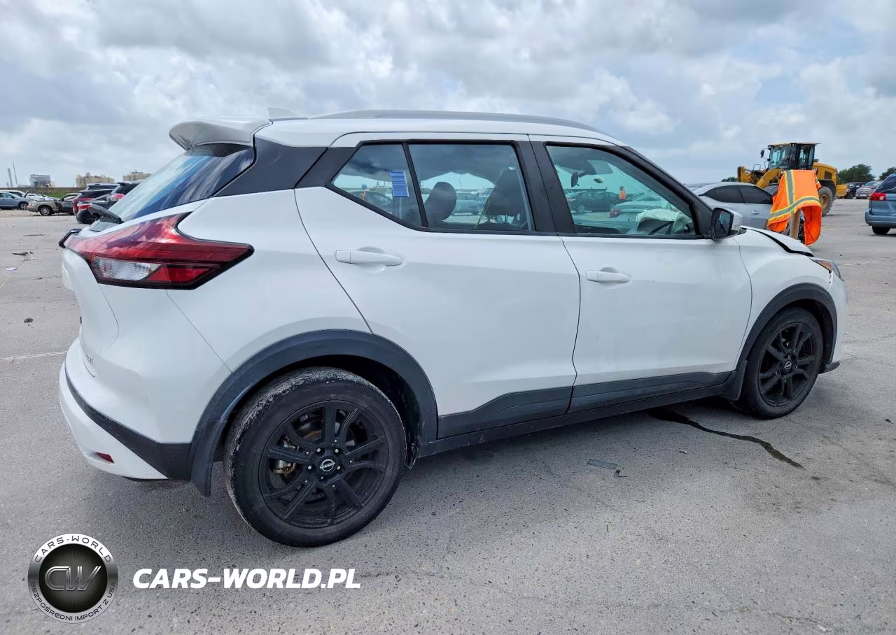 2022 Nissan Kicks Sv VIN:3N1CP5CV6NL479373 - 3