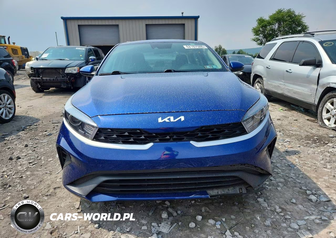 2023 Kia Forte Lxs VIN:3KPF24AD2PE578714 - 5