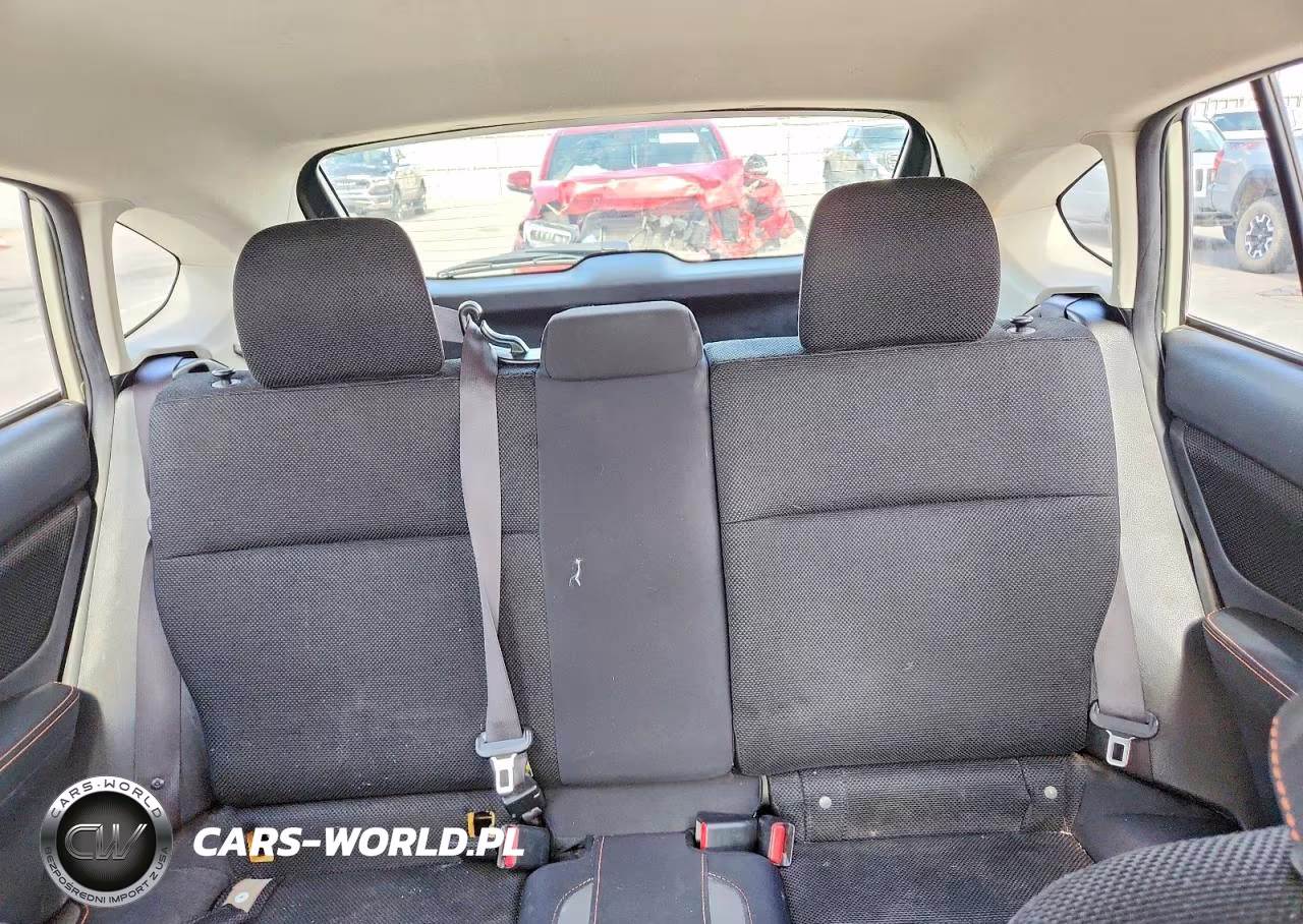 2016 Subaru Crosstrek VIN:JF2GPABCXGH220556 - 10