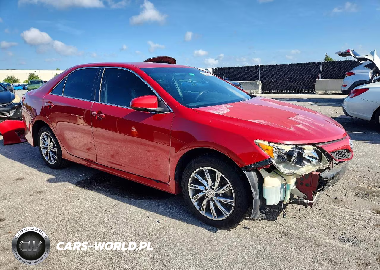 2014 Toyota Camry Se VIN:4T1BF1FK1EU775277 - 4