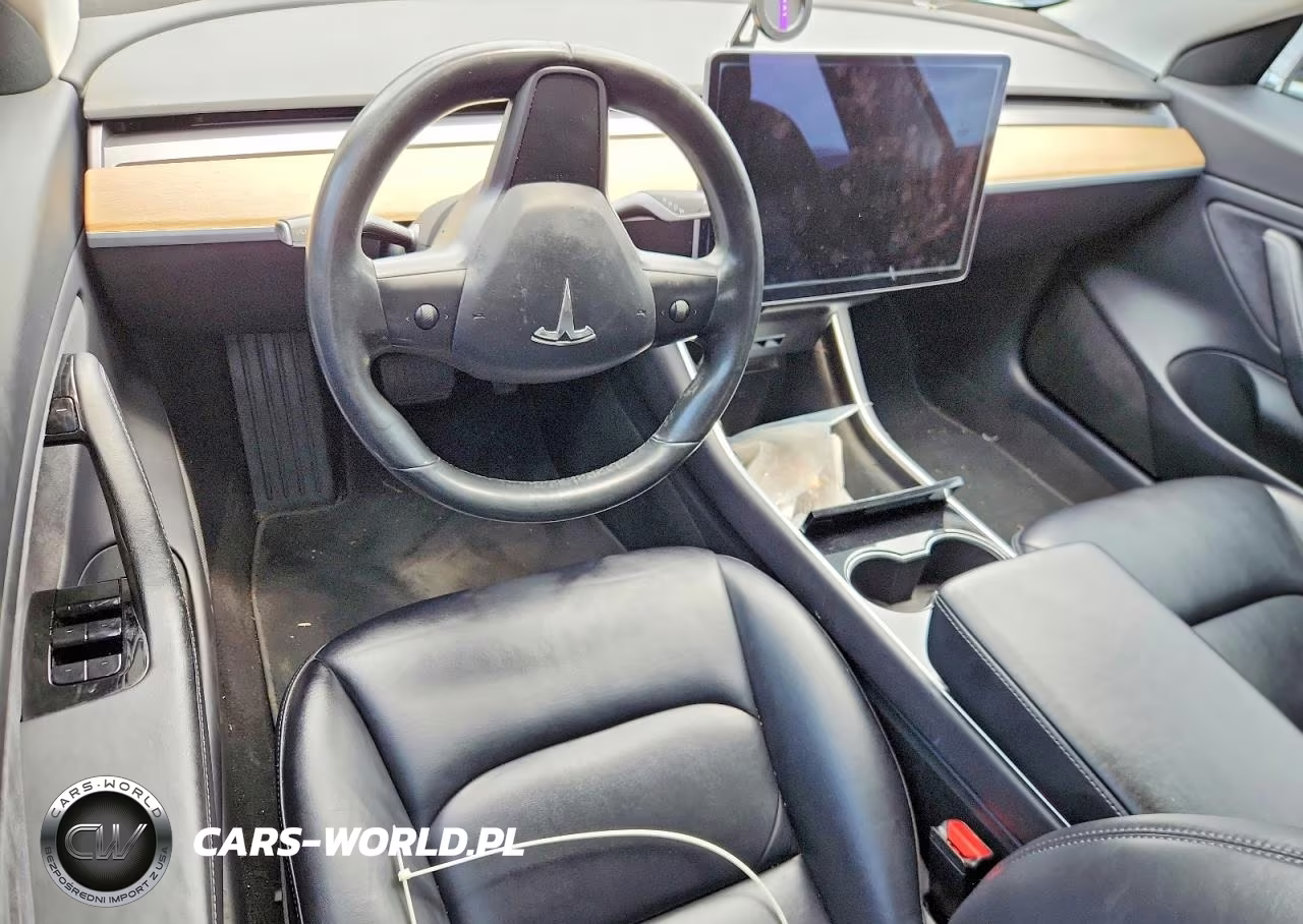 2018 Tesla Model 3 VIN:5YJ3E1EA8JF017850 - 8