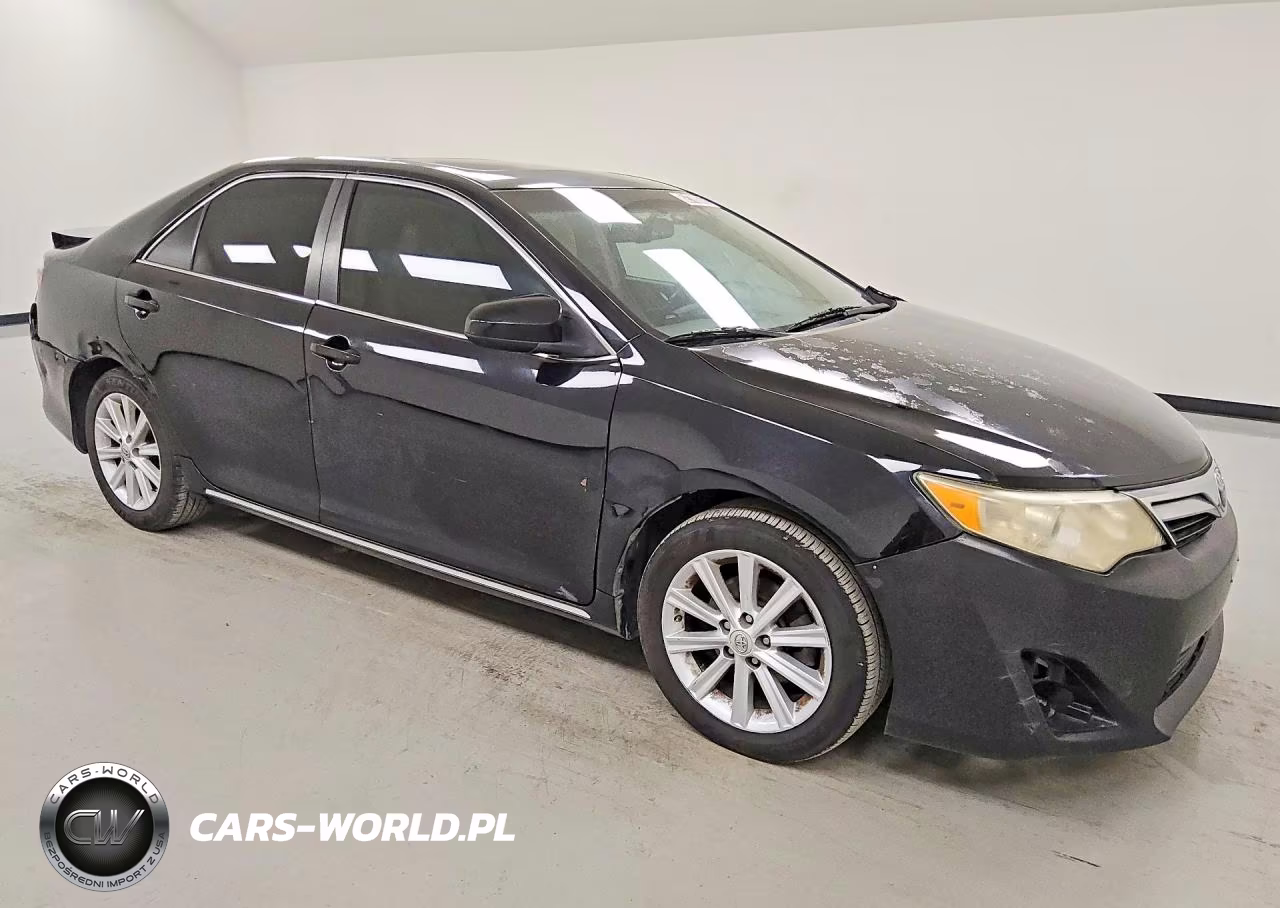 2014 Toyota Camry Xle V6 VIN:4T1BK1FK2EU025561 - 4