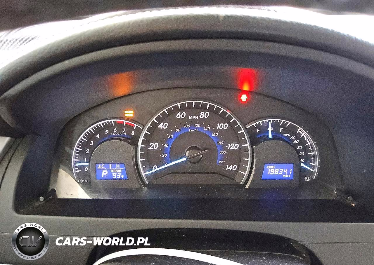 2014 Toyota Camry Xle V6 VIN:4T1BK1FK2EU025561 - 9