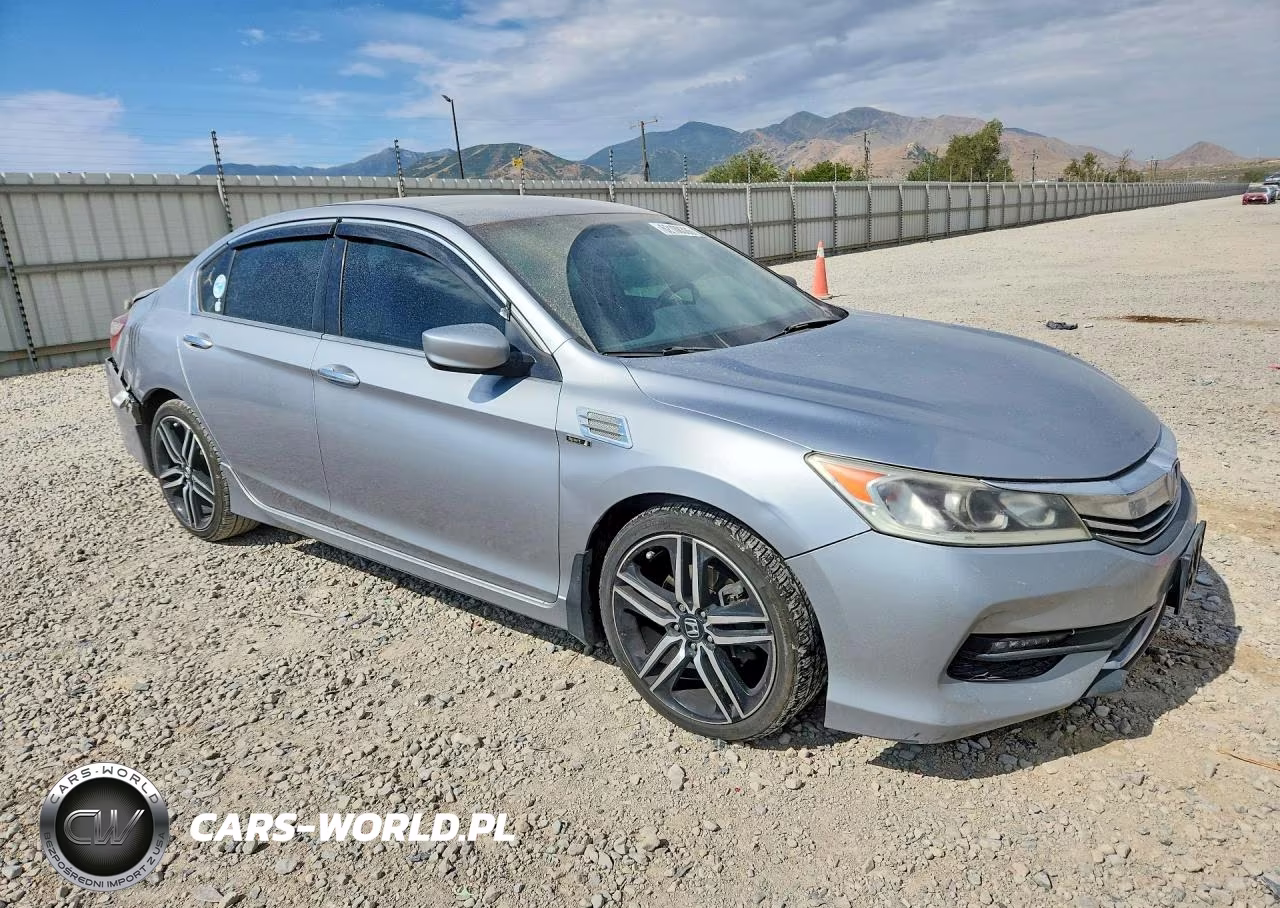 2016 Honda Accord Sport VIN:1HGCR2F59GA221555 - 4