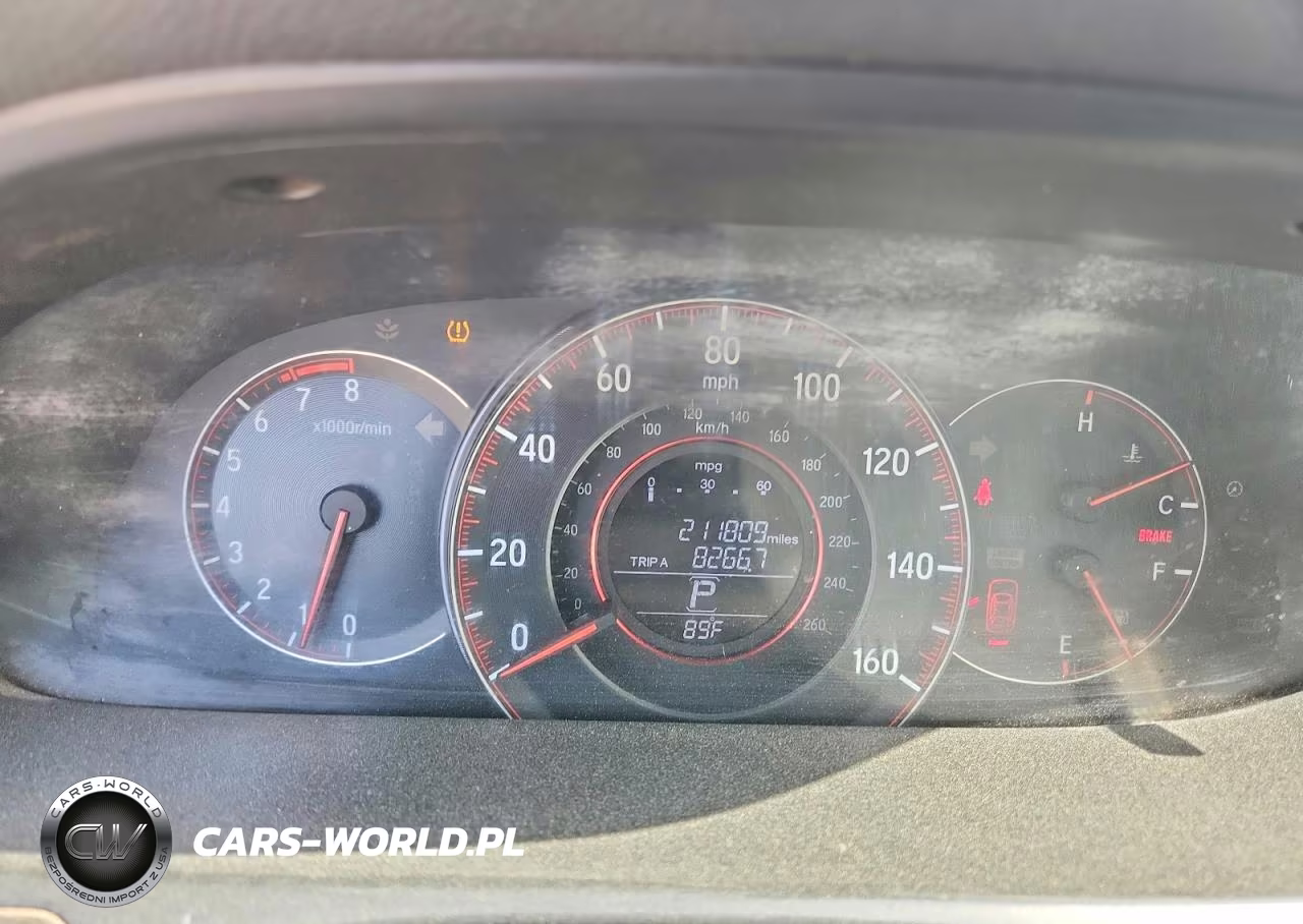 2016 Honda Accord Sport VIN:1HGCR2F59GA221555 - 9