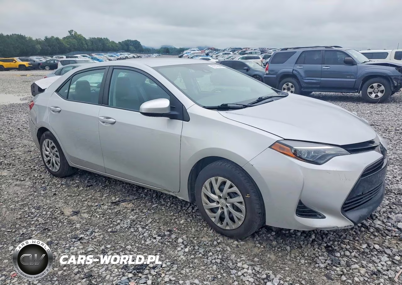 2019 Toyota Corolla Le VIN:2T1BURHE0KC151690 - 4