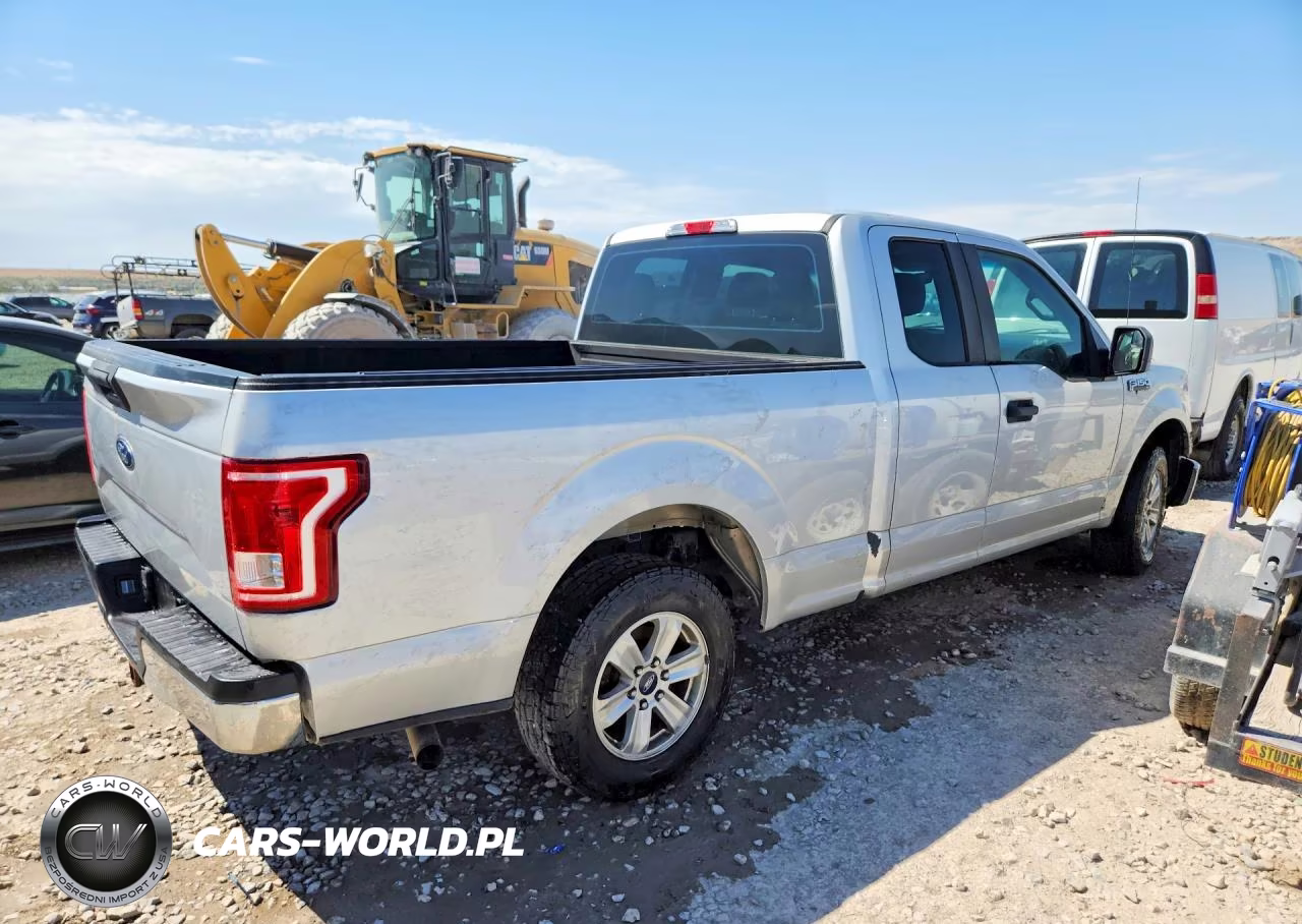 2017 Ford F150 Super Cab VIN:1FTEX1CP9HKC16574 - 3