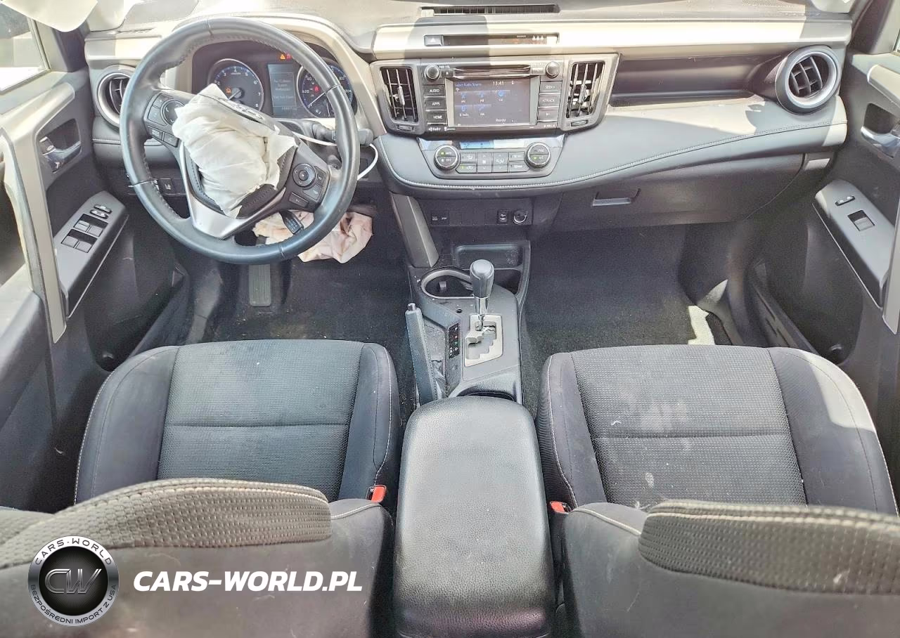 2017 Toyota Rav4 Xle VIN:2T3RFREV4HW627919 - 8