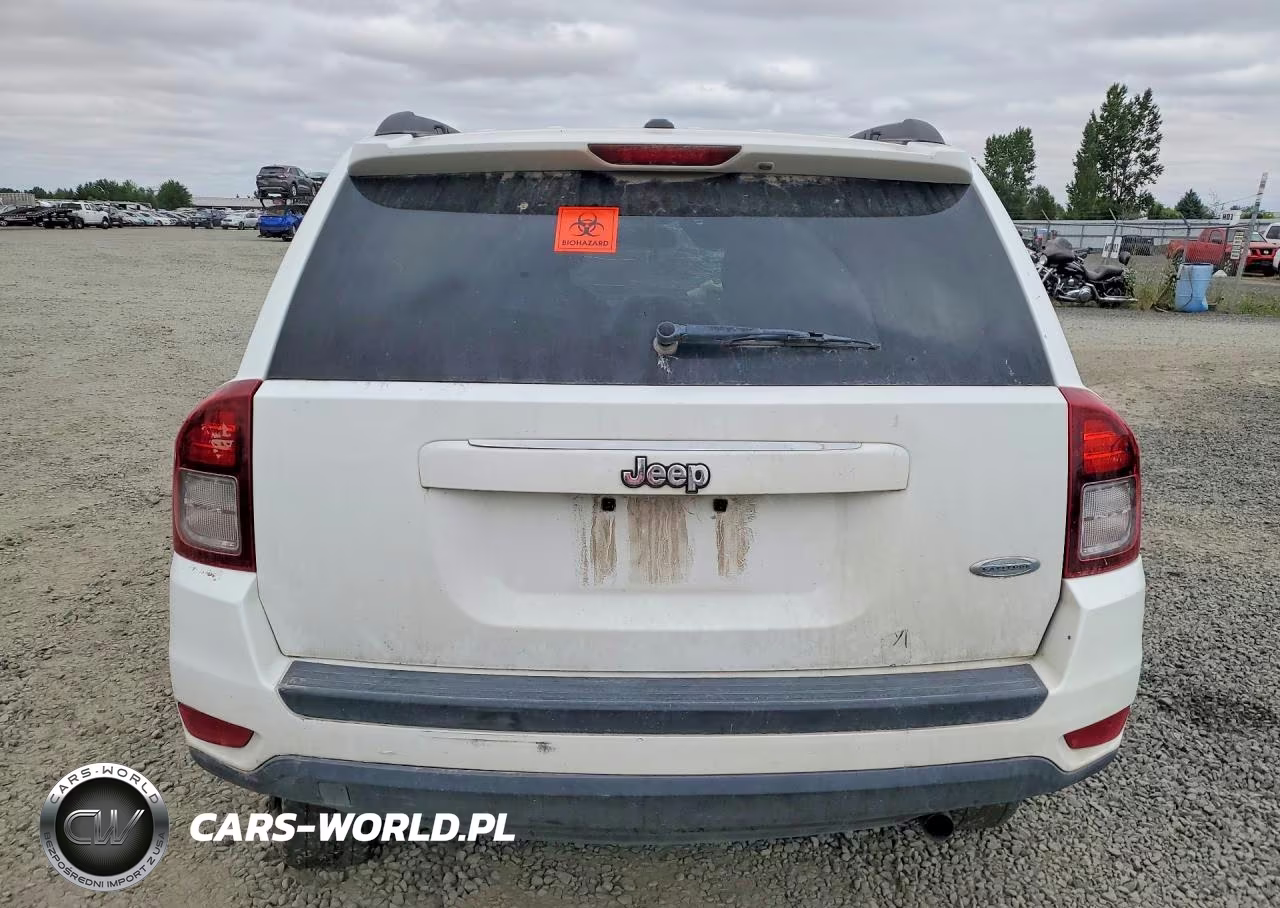 2017 Jeep Compass Latitude VIN:1C4NJCEB6HD182144 - 6