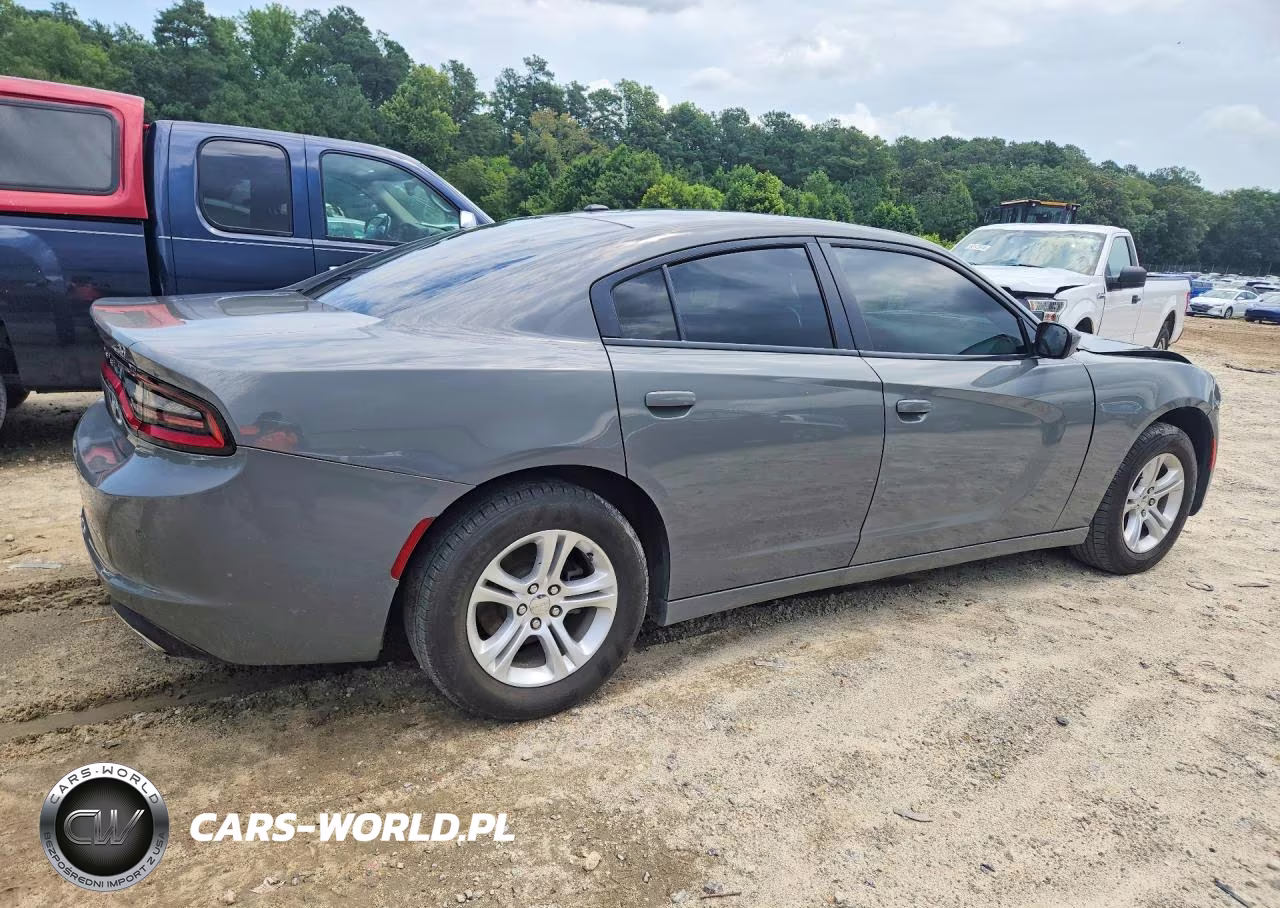 2019 Dodge Charger Sxt VIN:2C3CDXBG0KH695930 - 3